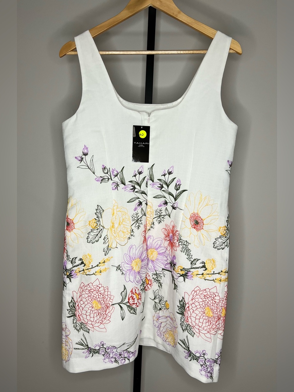Tahari ASL Petite Embroidered Square Neck Sheath Dress - 10P NWT (CUTE DRESS) - Picture 2 of 8